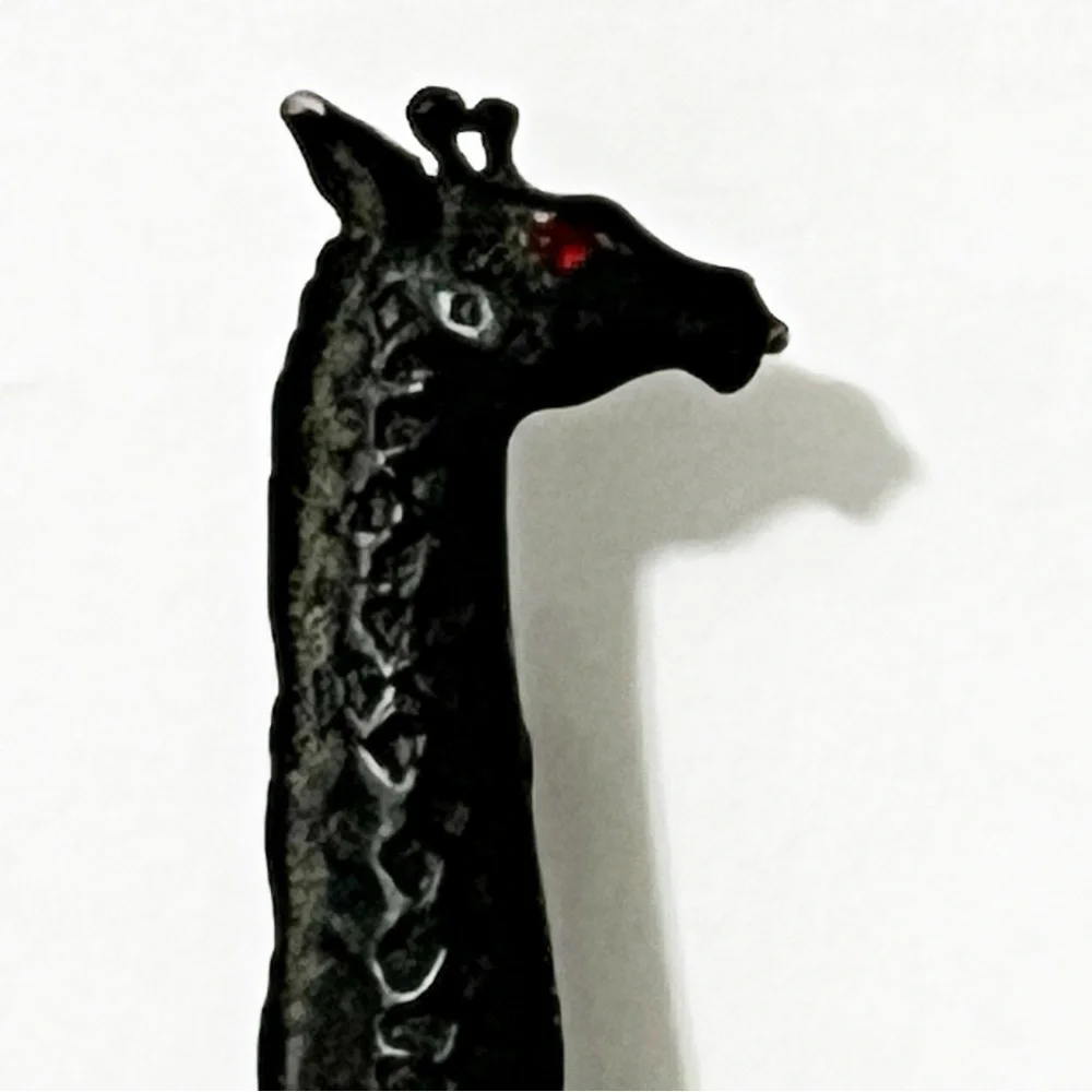 Vintage Giraffe Brooch Pin Black Metal